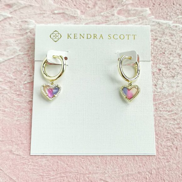 Kendra Scott Ari Heart Watercolor Gold Earrings - Picture 1 of 3